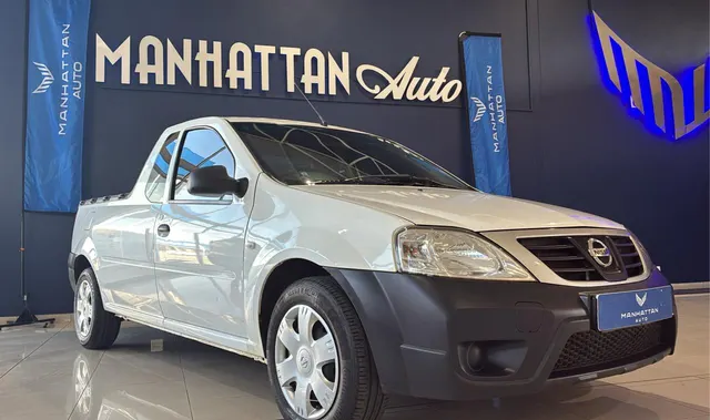 2022 Nissan NP200 1.6i (Aircon) Safety Pack