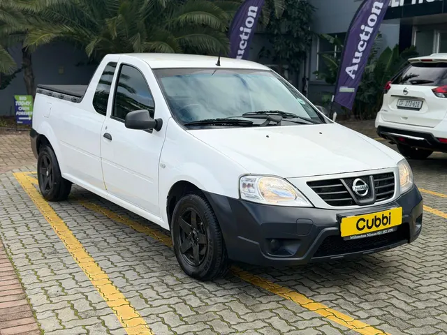 2022 Nissan NP200 1.6i (Aircon) Safety Pack