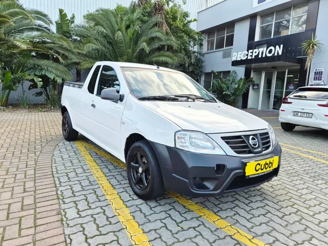 2022 Nissan NP200 1.6i (Aircon) Safety Pack