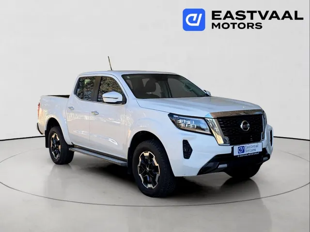 2022 Nissan Navara 2.5DDTi Double Cab SE Plus Auto