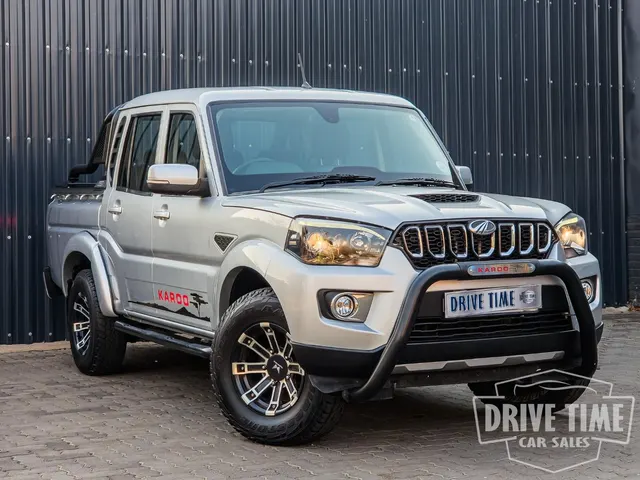 2021 Mahindra Pik Up 2.2CRDe Double Cab S11 Karoo