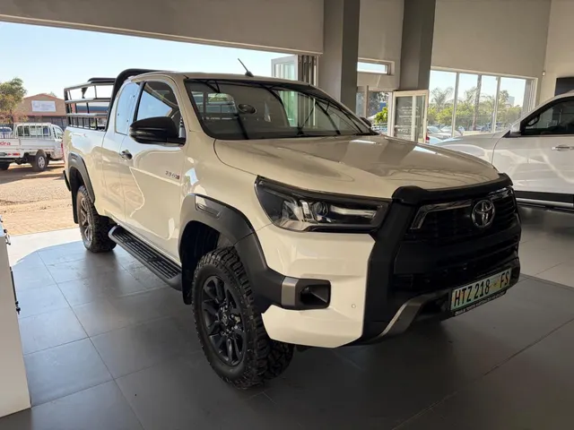 2022 Toyota Hilux 2.8GD-6 Xtra Cab Legend