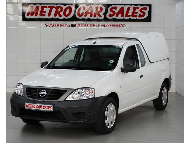 2022 Nissan NP200 1.6i (Aircon) Safety Pack