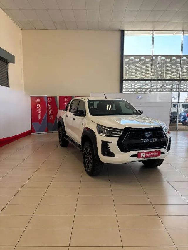 2022 Toyota Hilux 2.8GD-6 Double Cab 4x4 GR-Sport / GR-S