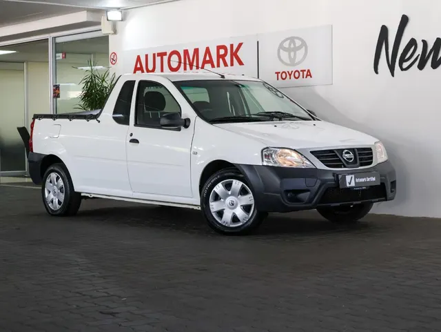 2023 Nissan NP200 1.6i (Aircon) Safety Pack