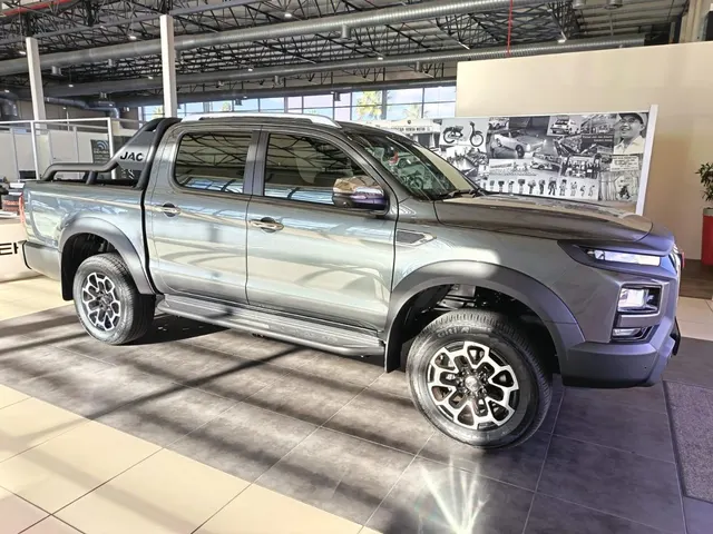 2026 JAC T9 2.0CTi Double Cab Super Lux