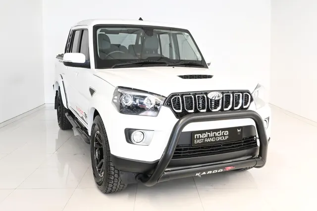 2026 Mahindra Pik Up 2.2CRDe Double Cab 4x4 S11 Karoo
