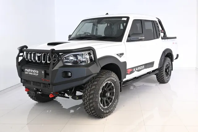 2026 Mahindra Pik Up 2.2CRDe Double Cab 4x4 S11 Karoo Dew