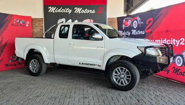 2015 Toyota Hilux 3.0D-4D Xtra Cab 4x4 Raider Legend 45