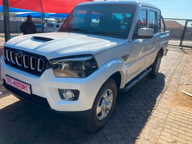 2024 Mahindra Pik Up 2.2CRDe Double Cab 4x4 S6 Karoo Auto