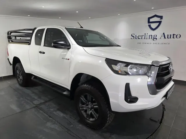 2024 Toyota Hilux 2.4GD-6 Xtra Cab Raider Auto