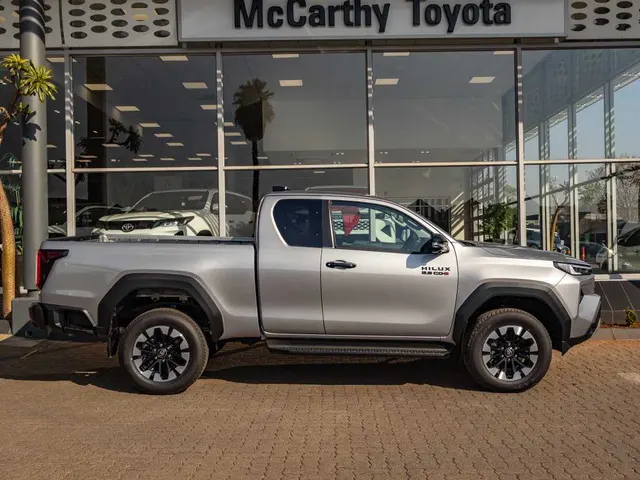 2026 Toyota Hilux 2.8GD-6 Xtra Cab Raider X 4x4