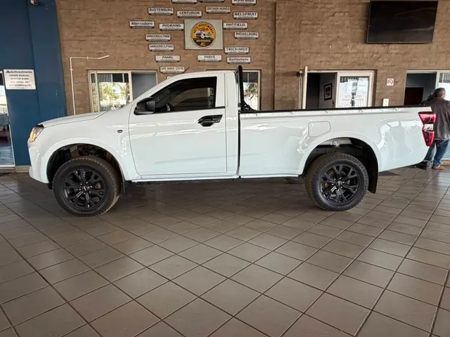 2023 Isuzu D-Max 1.9TD Single Cab L Manual