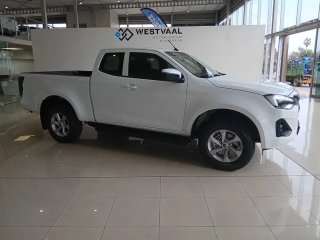 2026 Isuzu D-Max 1.9TD Extended Cab LS Manual