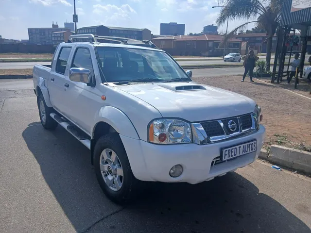 2016 Nissan NP300 Hardbody 2.5TDi Double Cab Hi-Rider