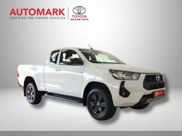 2026 Toyota Hilux 2.4GD-6 Xtra Cab Raider Manual