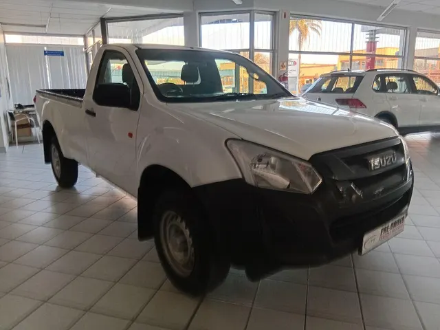 2025 Isuzu D-Max 250C Fleetside S/C P/U