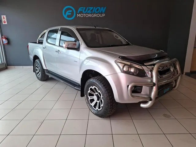 2013 Isuzu KB 300D-Teq Double Cab 4x4 LX