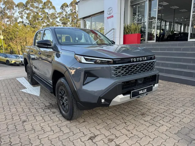 2026 Toyota Hilux 2.8GD-6 Double Cab Raider 4x4