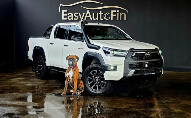 2022 Toyota Hilux 2.8GD-6 Double Cab Legend Auto
