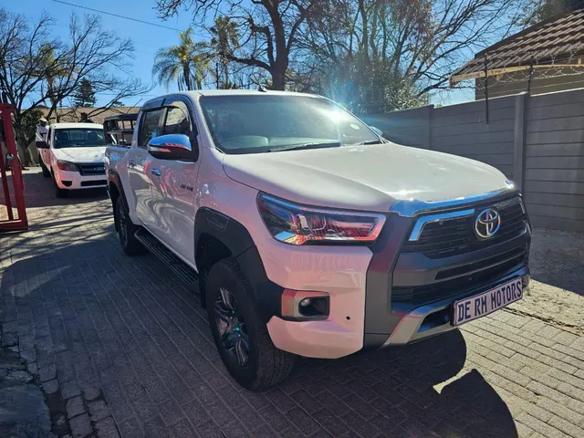 2023 Toyota Hilux 2.8GD-6 Double Cab Raider auto