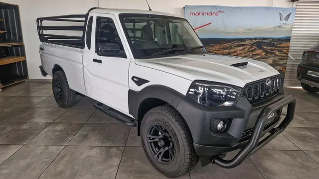 2026 Mahindra Pik Up 2.2CRDe Single Cab 4x4 S4 (aircon)