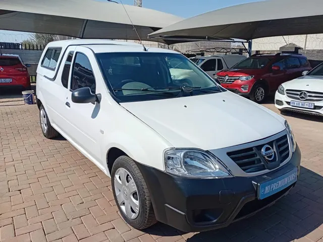 2024 Nissan NP200 1.6