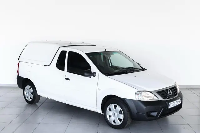 2023 Nissan NP200 1.6i (Aircon) Safety Pack