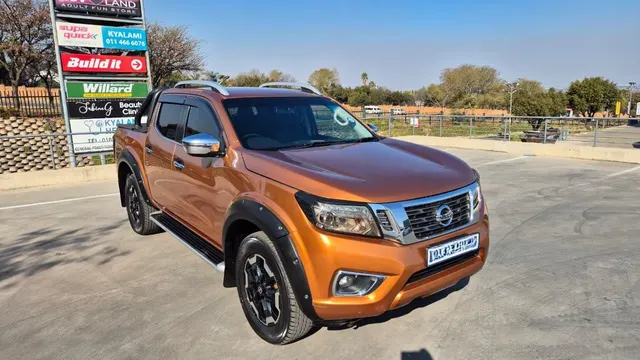 2018 Nissan Navara 2.3D Double Cab 4x4 LE Auto
