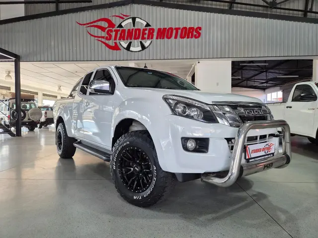 2015 Isuzu KB 300D-Teq Extended Cab LX
