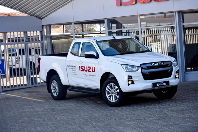 2025 Isuzu D-Max 1.9TD Extended Cab LS Auto