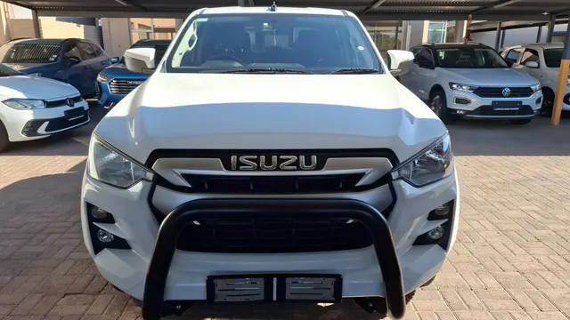 2022 Isuzu D-Max 3.0TD Double Cab LS 4x4 (Auto)