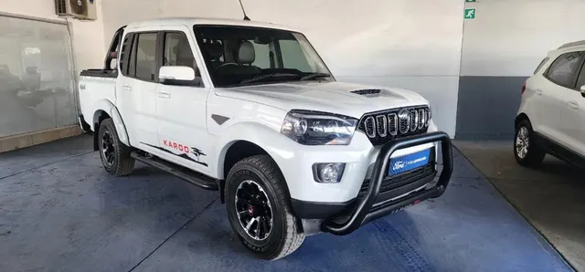 2025 Mahindra Pik Up 2.2CRDe Double Cab 4x4 S11 Karoo