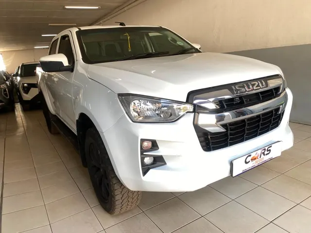 2025 Isuzu D-Max 1.9TD Double Cab LS Auto