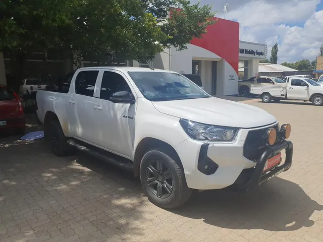 2025 Toyota Hilux 2.4GD-6 Double Cab 4x4 Raider Manual