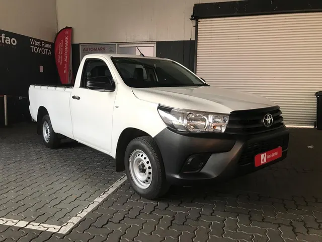 2025 Toyota Hilux 2.4GD Single Cab S (Aircon)