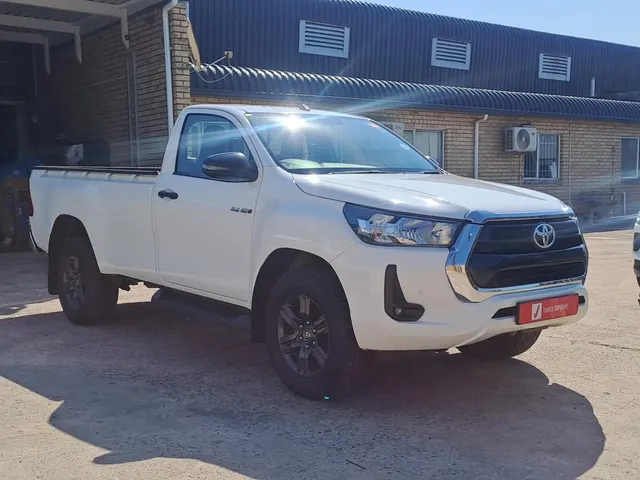 2025 Toyota Hilux 2.4GD-6 Single Cab Raider Manual