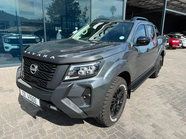 2026 Nissan Navara 2.5DDTi Double Cab Stealth