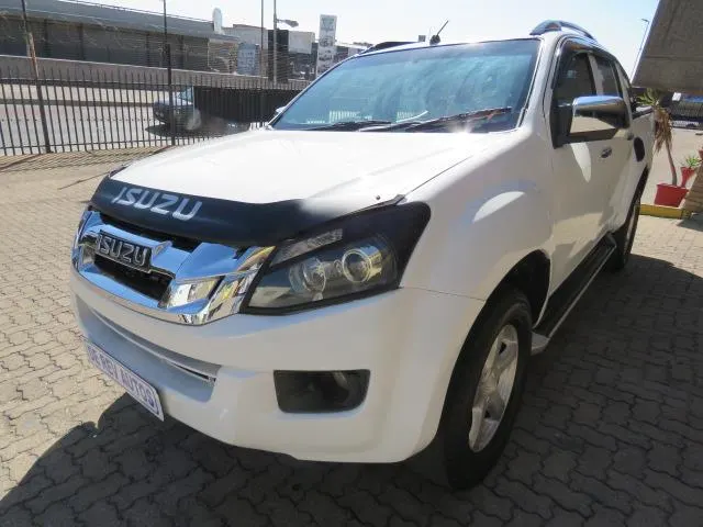 2016 Isuzu KB 300D-Teq Double Cab 4x4 LX