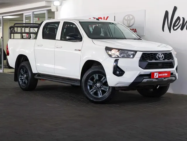 2025 Toyota Hilux 2.4GD-6 Double Cab 4x4 Raider Manual
