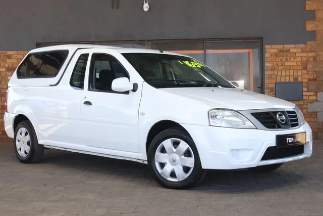 2020 Nissan NP200 1.6i (Aircon) Safety Pack
