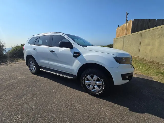 2019 Ford Everest 2.2TDCi 4WD XLS