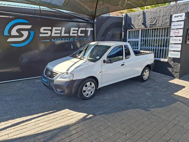 2015 Nissan NP200 1.5dCi Safety Pack