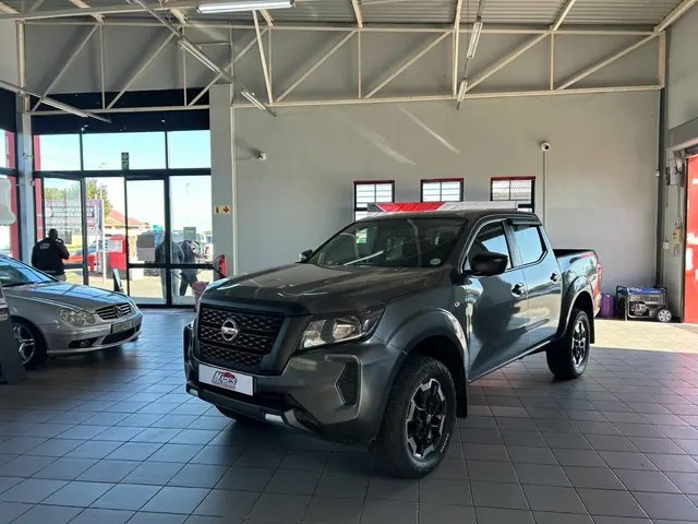 2023 Nissan Navara 2.5DDTi Double Cab SE