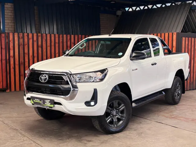 2020 Toyota Hilux 2.4GD-6 Xtra Cab Raider