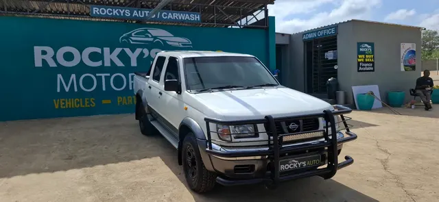 2001 Nissan Hardbody 3.2D SE G85