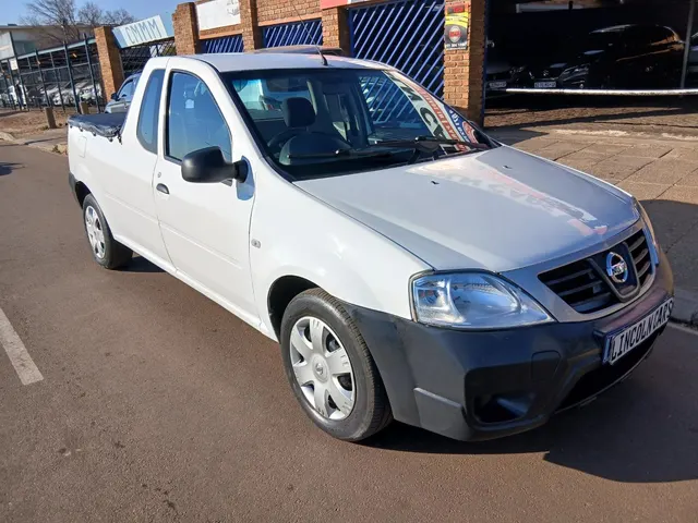 2023 Nissan NP200 1.6i (Aircon) Safety Pack