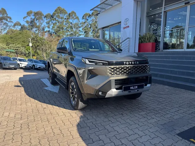 2026 Toyota Hilux 2.8GD-6 Xtra Cab Raider X 4x4