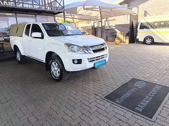 2015 Isuzu KB 250D-Teq Extended Cab LE