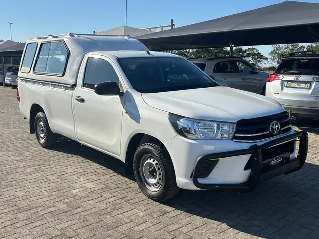 2017 Toyota Hilux 2.4GD-6 SRX